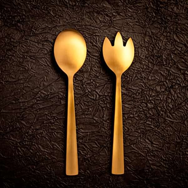 photo de produit créative couverts bronze